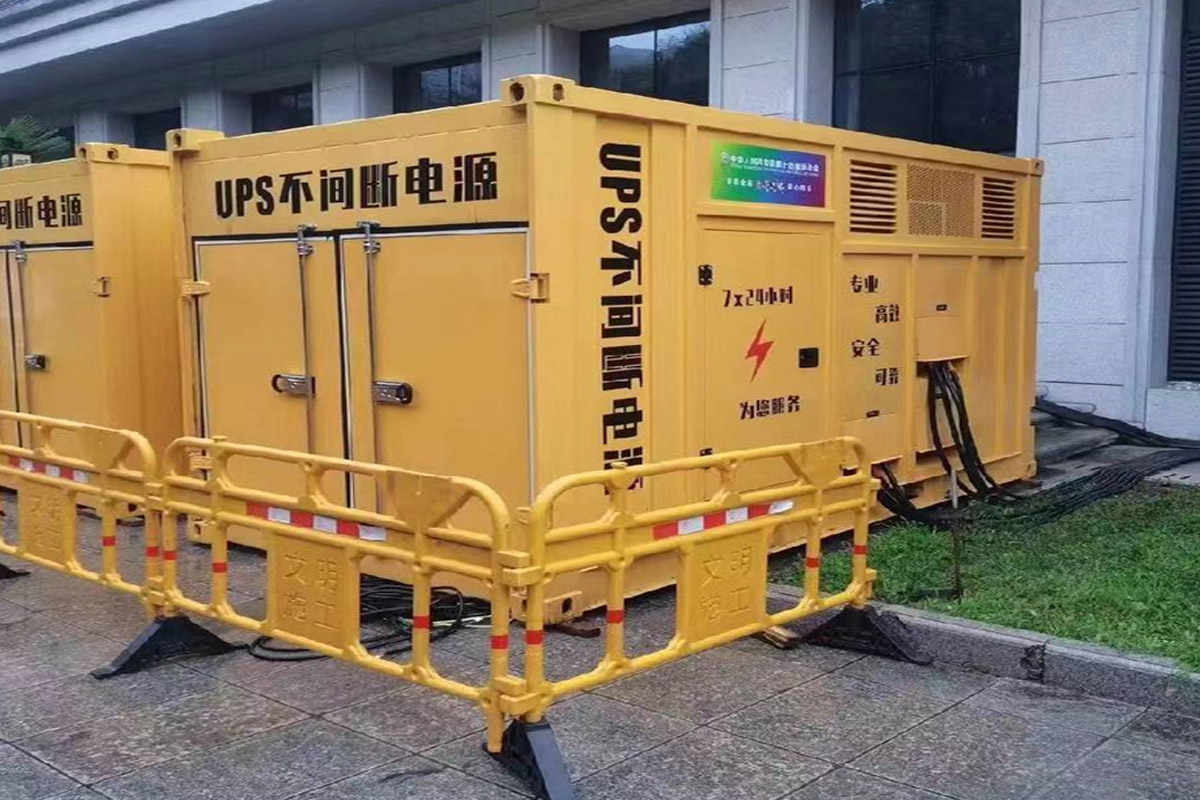 昌宁发电机租赁施工现场